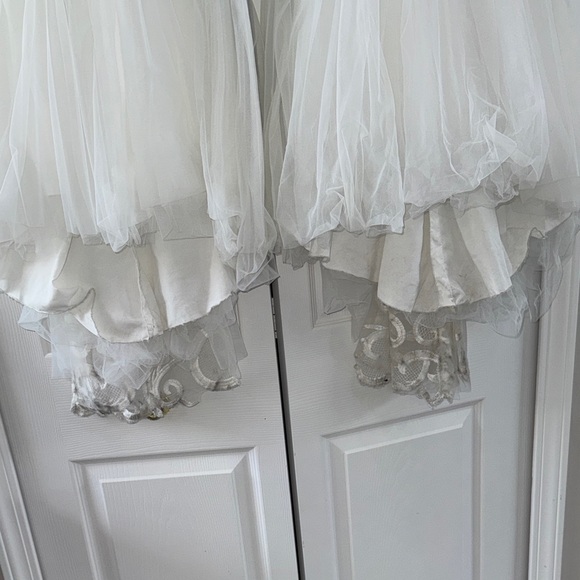 USED- 2 Bundle- Elegant White Lace Tulle Dresses - Picture 3 of 16